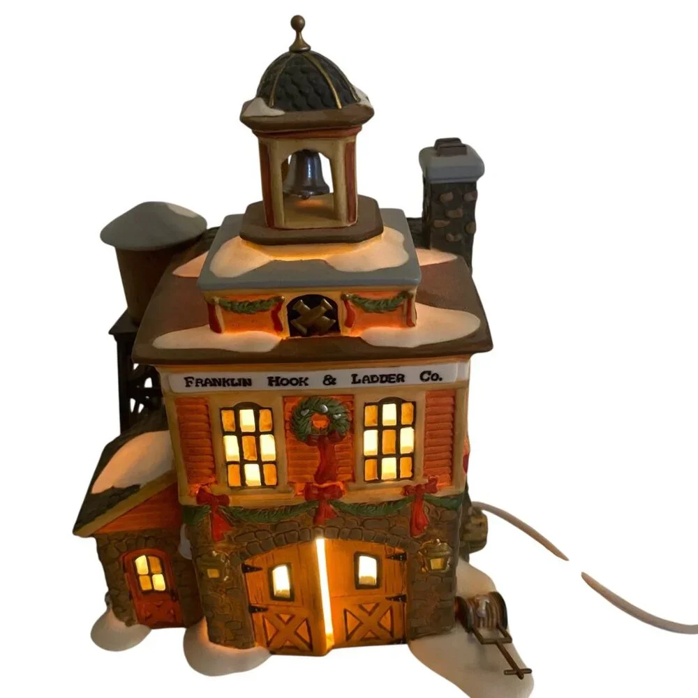 Dept 56 New‎ England Village Franklin Hook & Ladder Heritage Christmas House